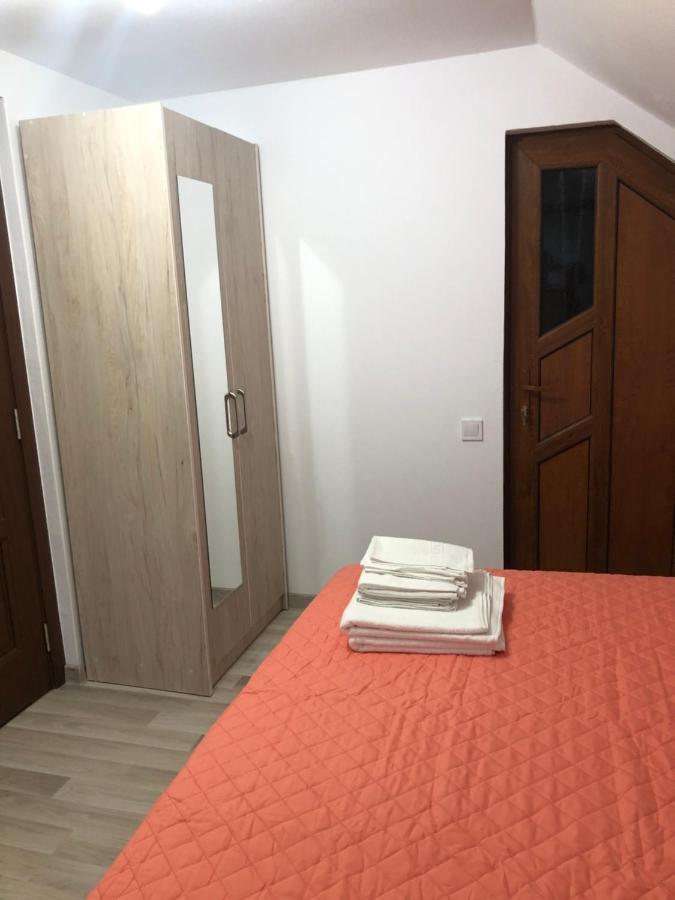 Casa Todea Hotel Cîmpeni Eksteriør billede