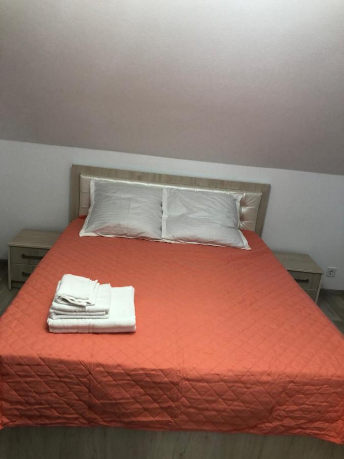 Casa Todea Hotel Cîmpeni Eksteriør billede